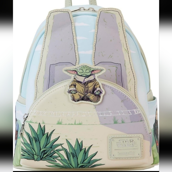 NWT Disney Star Wars Mandalorian Grogu Seeing Stone Glow in the Dark Loungefly - Picture 2 of 6